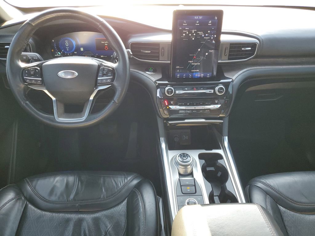 Used 2021 Ford Explorer Platinum AWD/4WD image 25