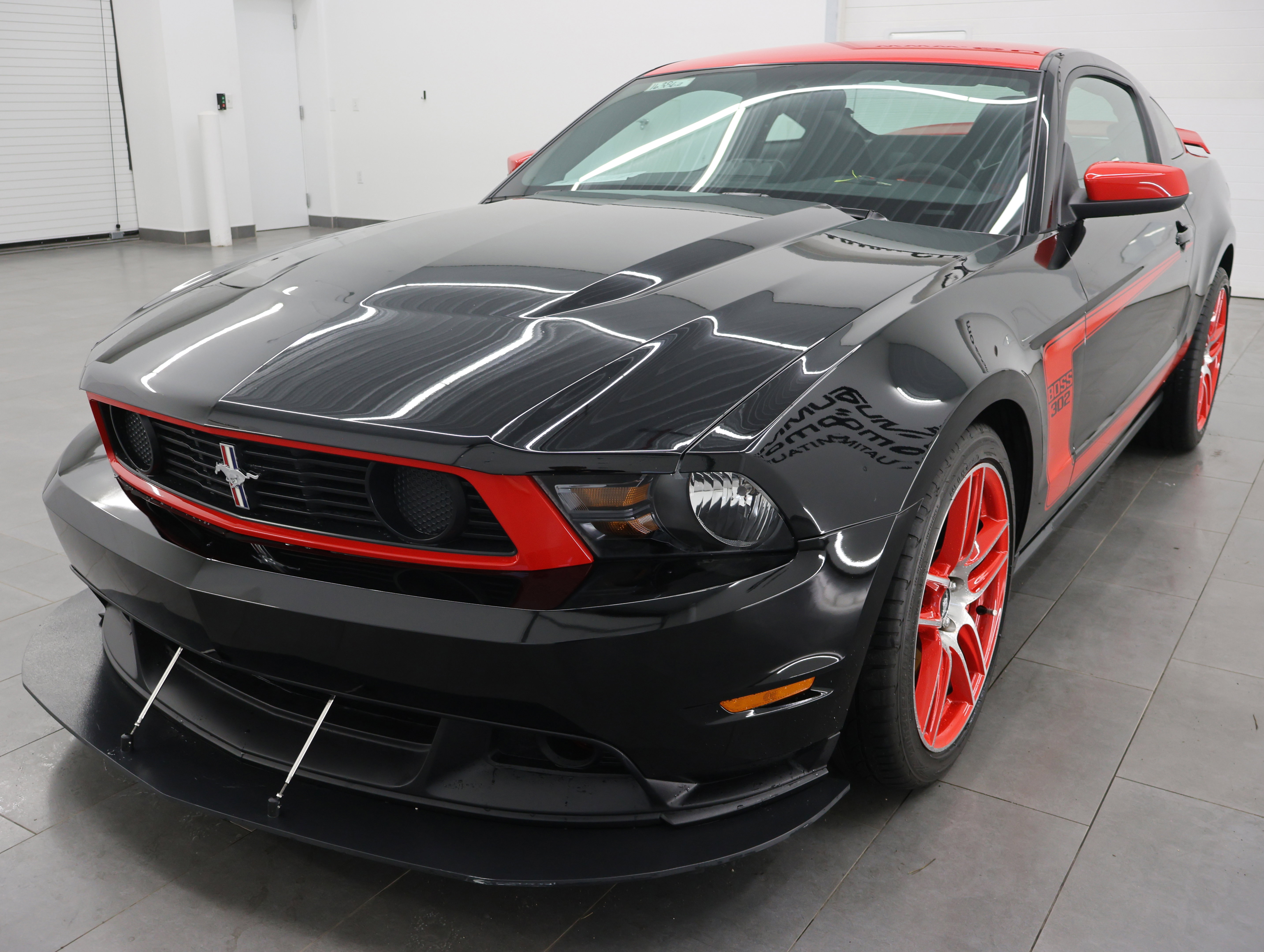 Used 2012 Ford Mustang Boss 302 RWD image 7