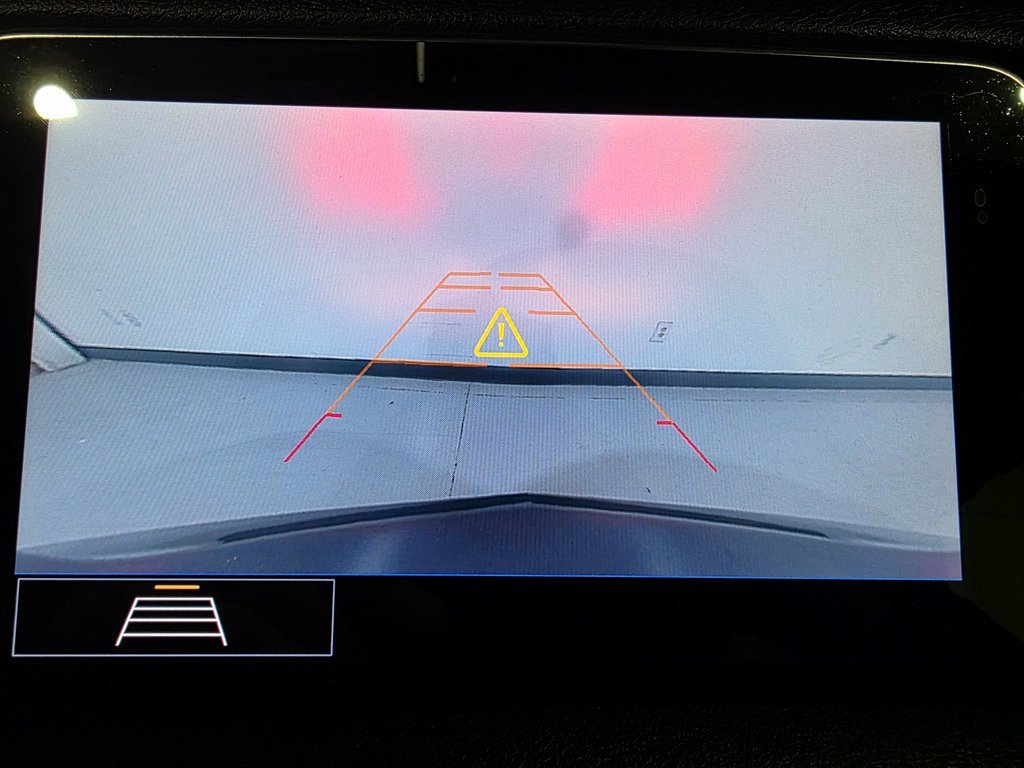 Used 2020 Cadillac XT4 Premium Luxury image 9