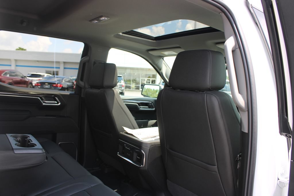 New 2026 Chevrolet Silverado 1500 LTZ w/ LTZ Premium Package AWD/4WD image 36