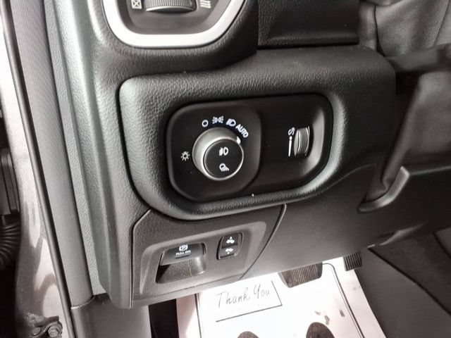 Used 2022 RAM 1500 Big Horn AWD/4WD image 16