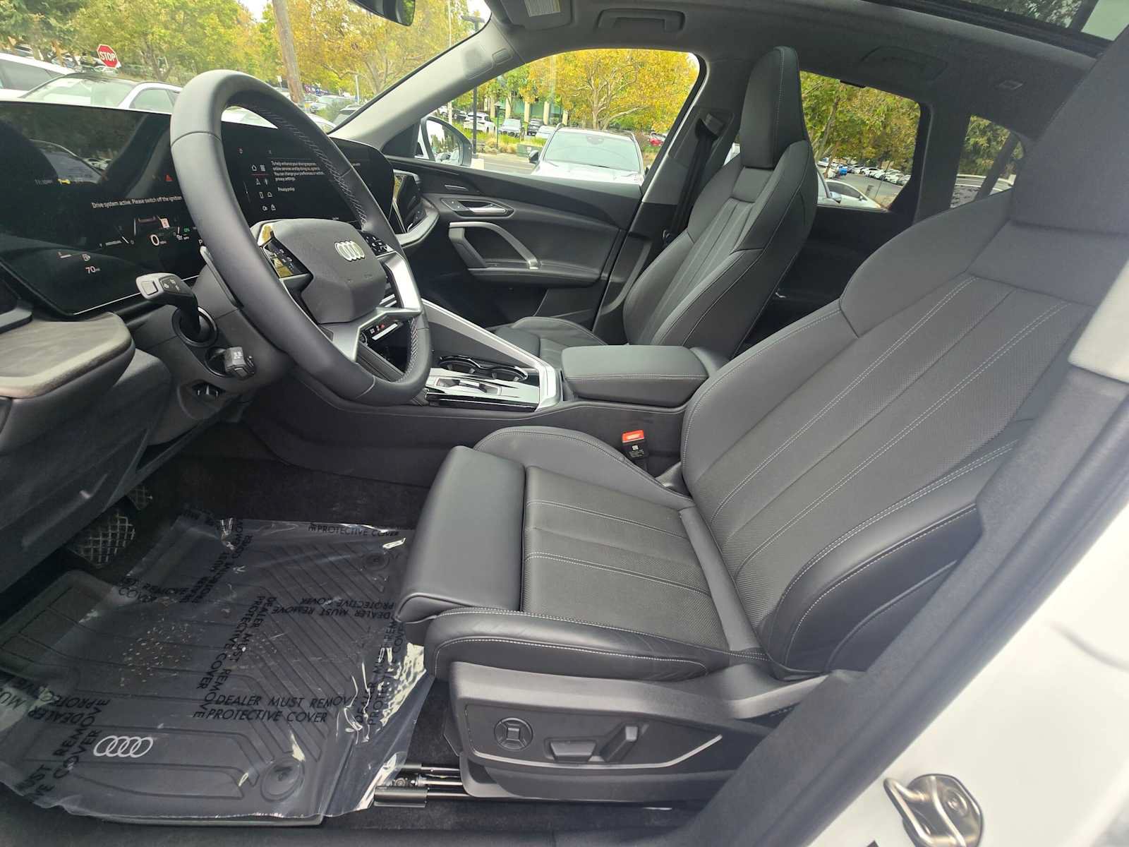 Used 2025 Audi Q5 Premium Plus w/ Premium Plus AWD/4WD image 23