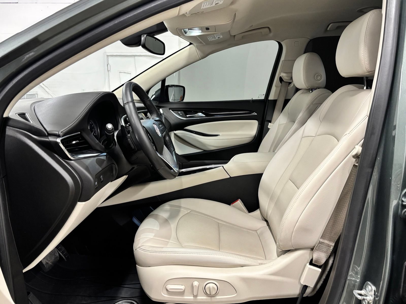 Used 2023 Buick Enclave Essence w/ LPO, Floor Liner Package FWD image 16