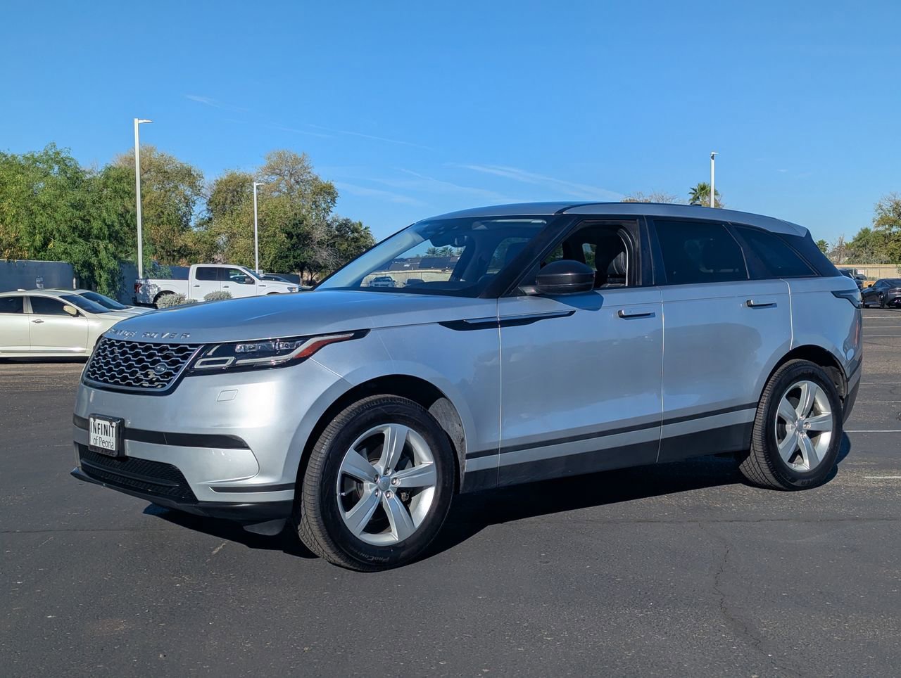 Used 2018 Land Rover Range Rover Velar S AWD/4WD image 1