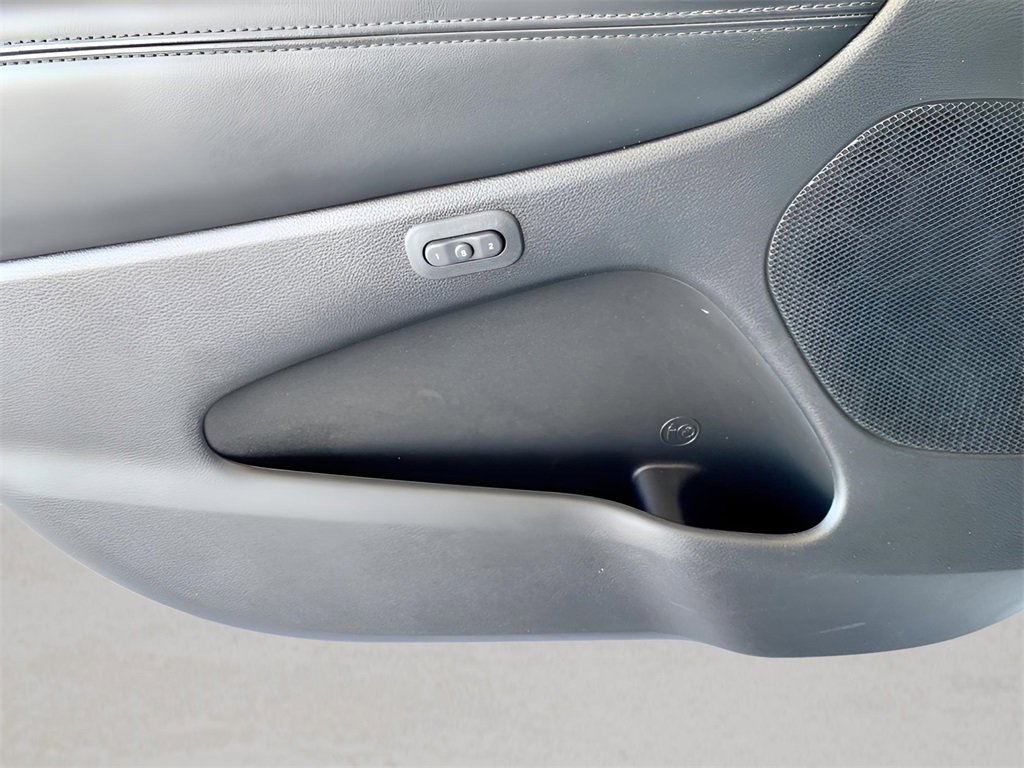 Used 2020 Jeep Grand Cherokee Limited w/ Luxury Group II image 15