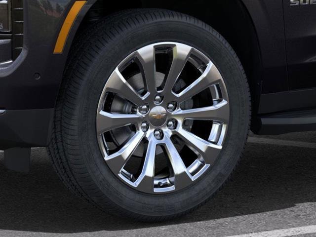 New 2025 Chevrolet Suburban Premier image 9