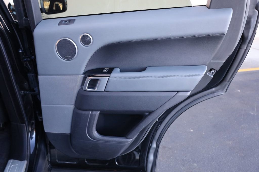Used 2015 Land Rover Range Rover Sport Supercharged image 20