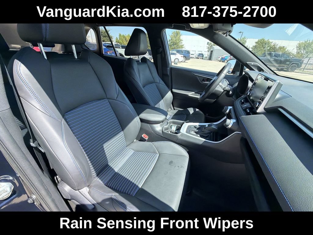Used 2021 Toyota RAV4 XSE AWD/4WD image 29