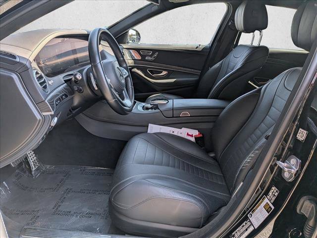 Used 2018 Mercedes-Benz S 560 Sedan image 16