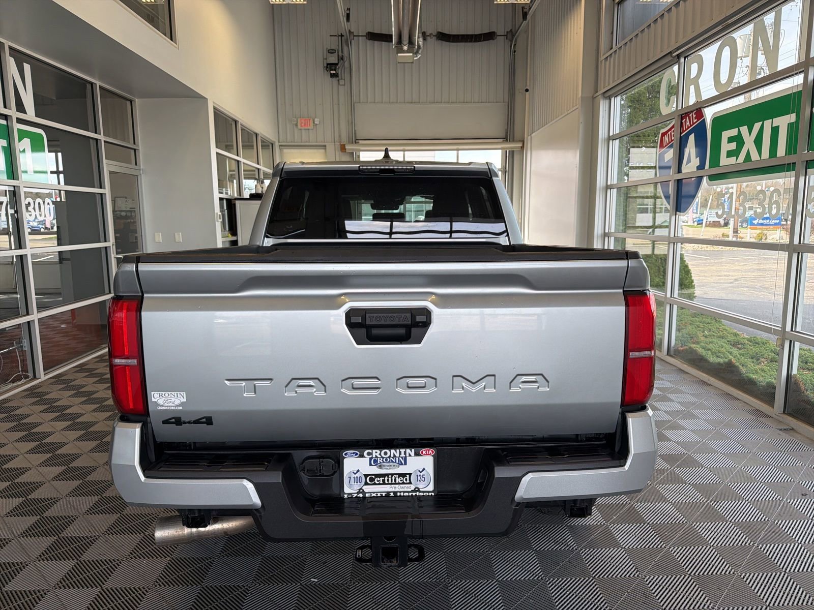 Used 2025 Toyota Tacoma TRD Off-Road image 5