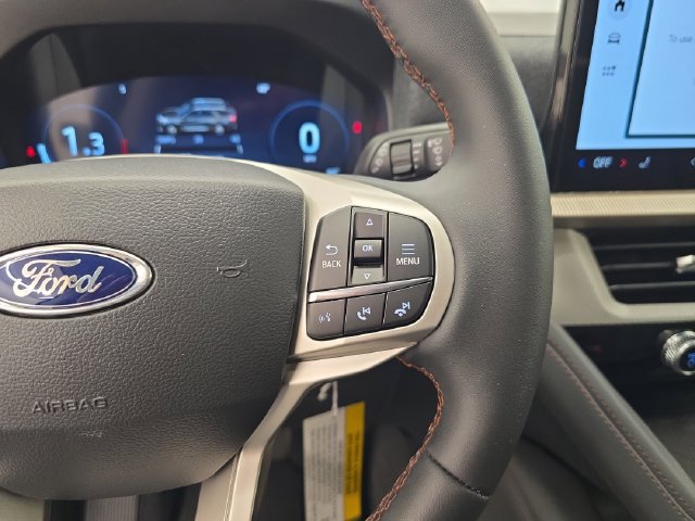 New 2026 Ford Explorer Active AWD/4WD image 38