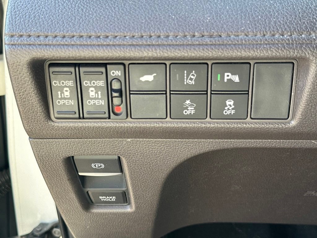 Used 2018 Honda Odyssey Touring image 20