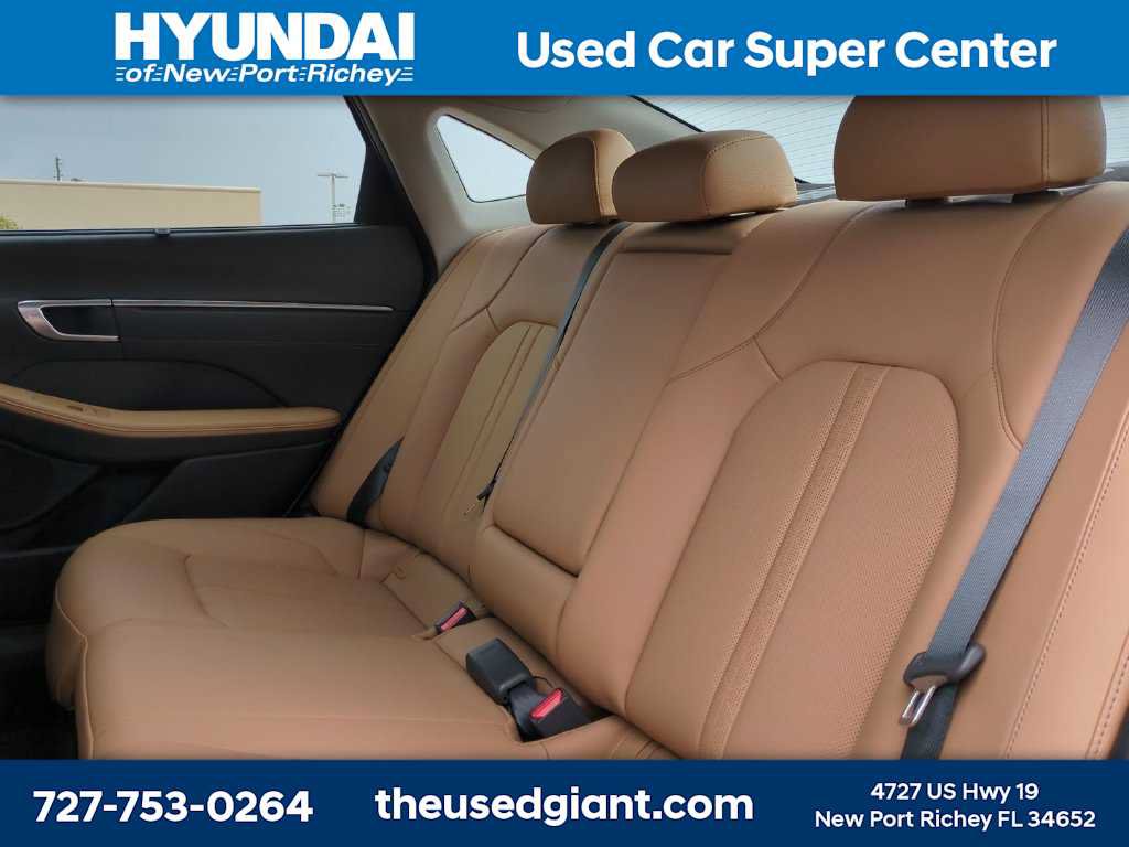 Used 2023 Hyundai Sonata Limited w/ Cargo Package FWD image 14
