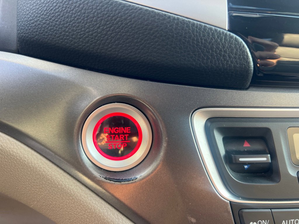 Used 2016 Honda Pilot EX-L image 16