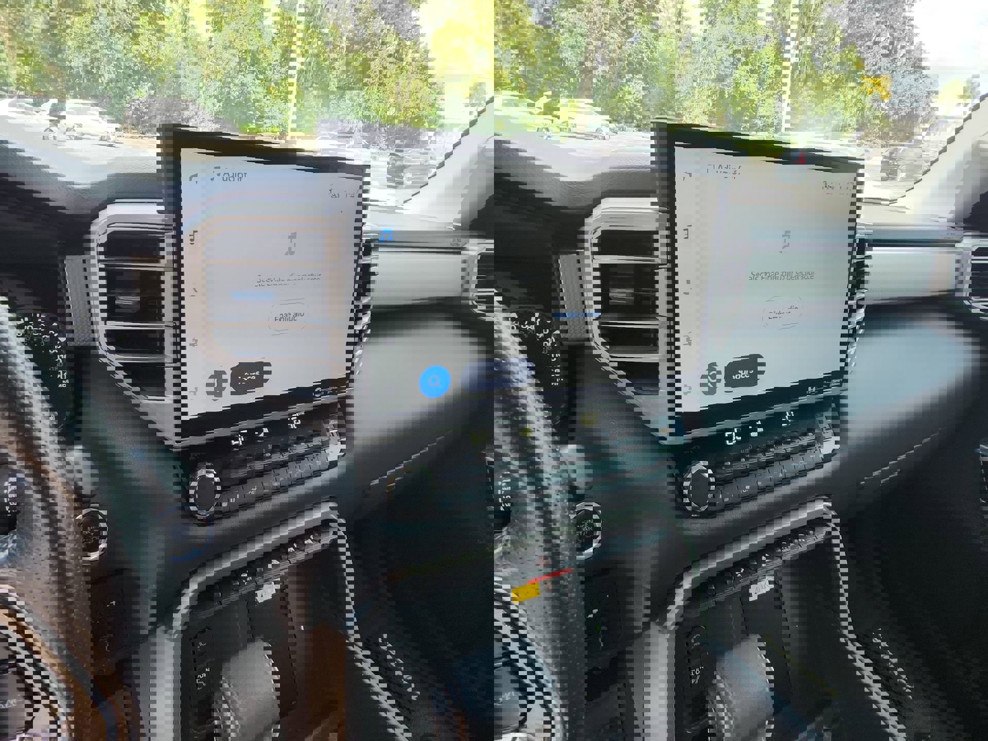 Used 2023 Toyota Tundra Limited image 10