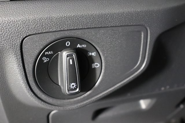 Used 2022 Volkswagen Atlas SE FWD image 23