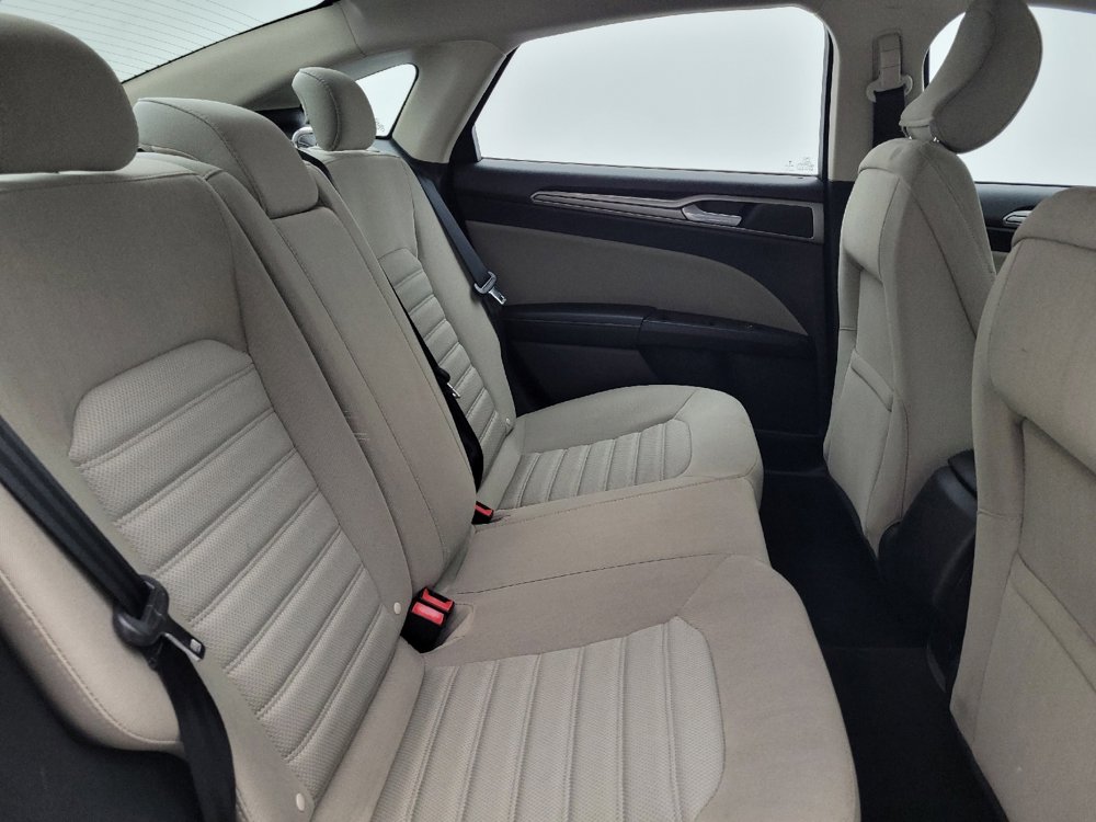 Used 2018 Ford Fusion S image 19