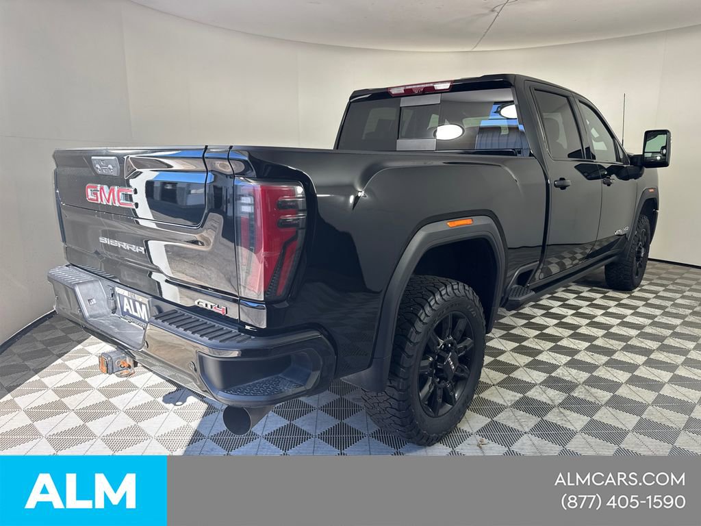 Used 2025 GMC Sierra 2500 AT4 w/ Technology Package image 7