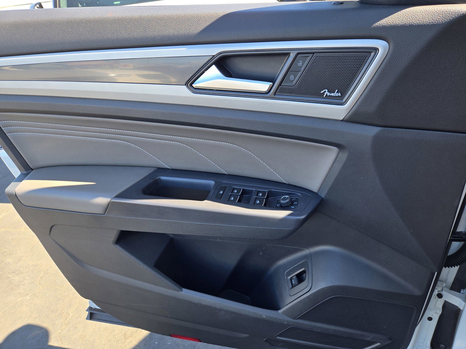 Used 2021 Volkswagen Atlas Cross Sport SEL Premium image 26