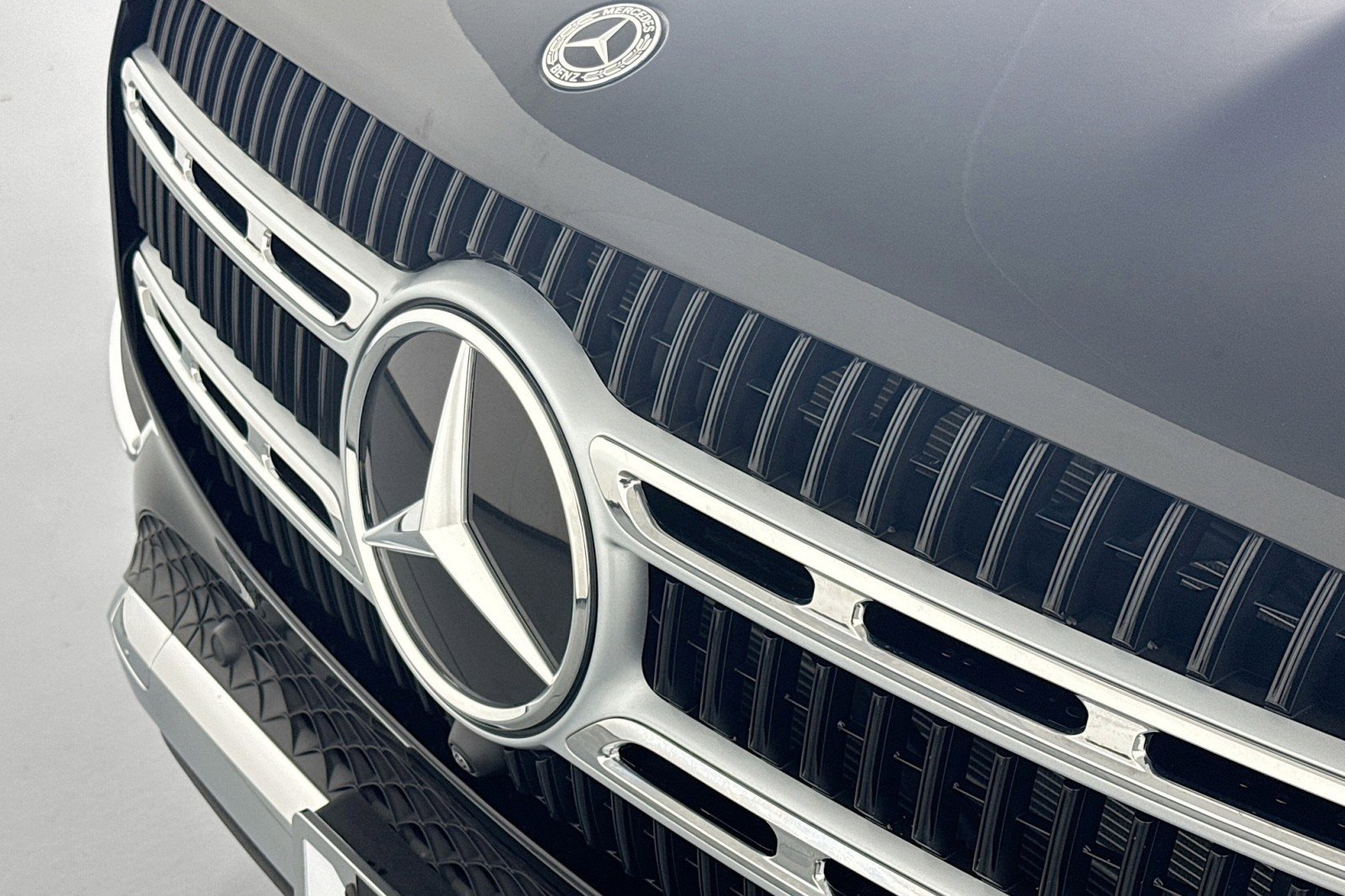 Certified 2025 Mercedes-Benz GLE 350 4MATIC image 13