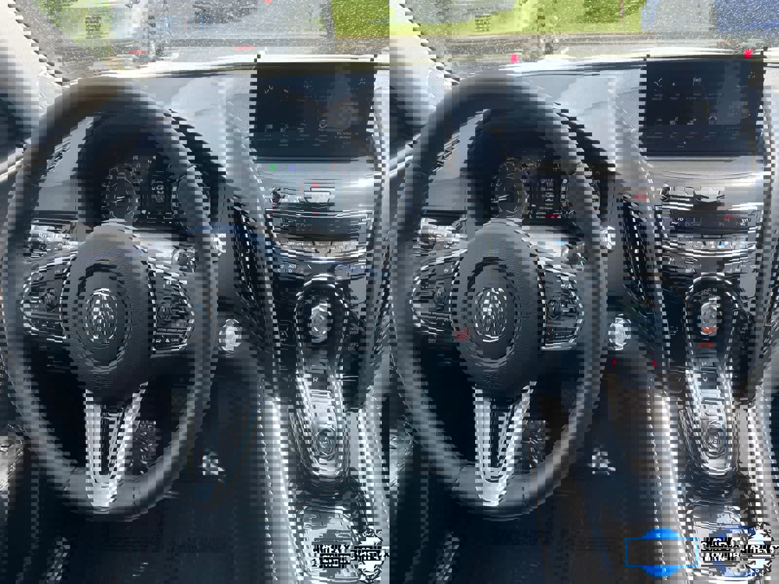 Certified 2025 Acura MDX SH-AWD w/ Advance Package image 9