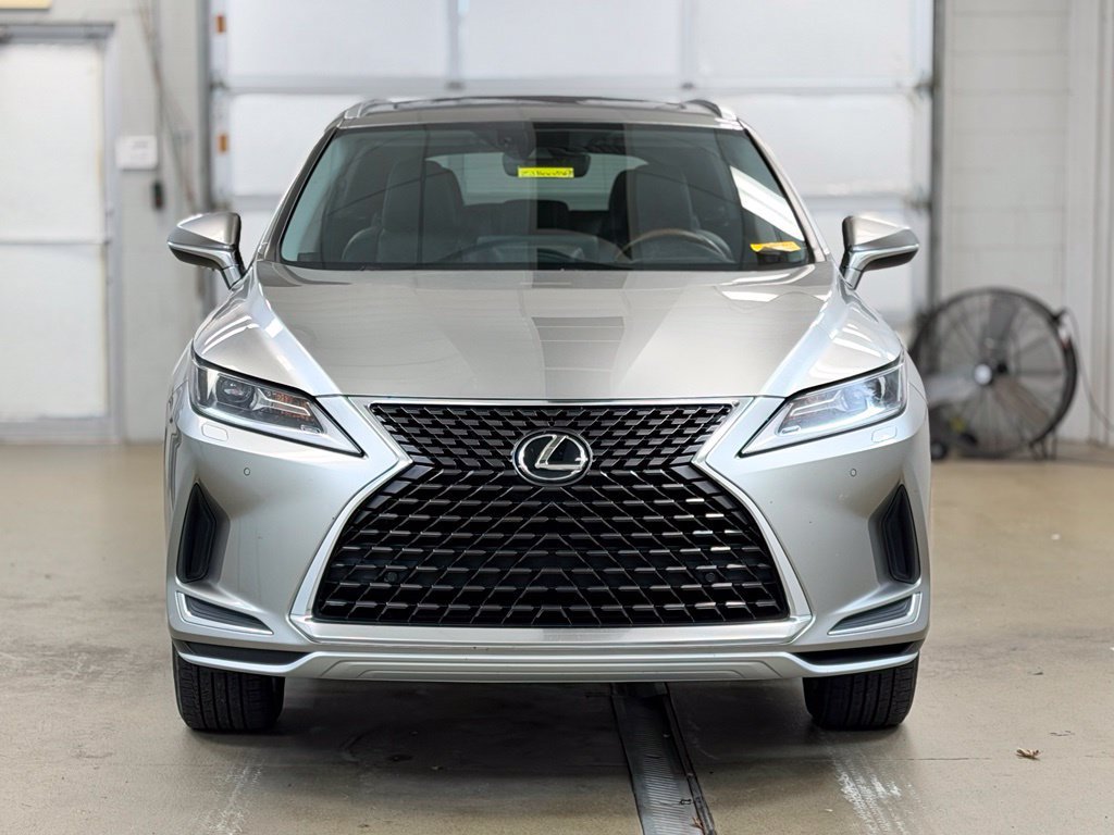 Used 2020 Lexus RX 350L Premium w/ Premium Package AWD/4WD image 2