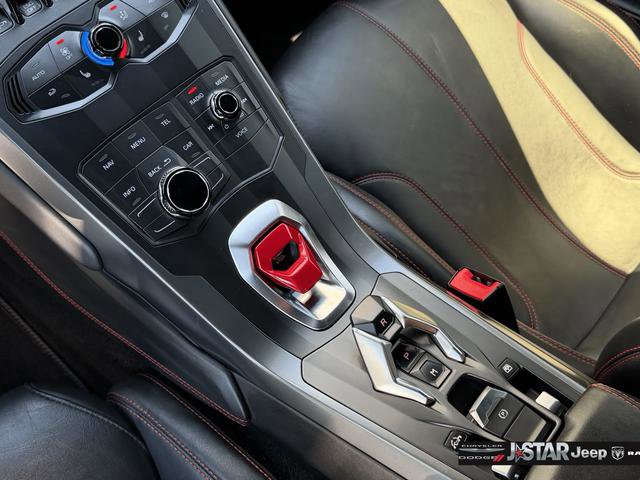 Used 2019 Lamborghini Huracan LP 580-2 RWD image 23