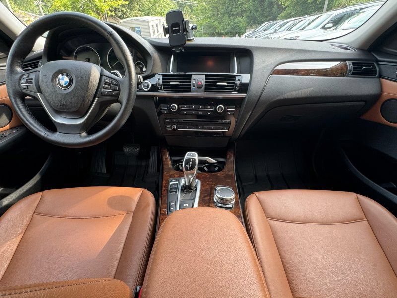 Used 2016 BMW X4 xDrive28i AWD/4WD image 13