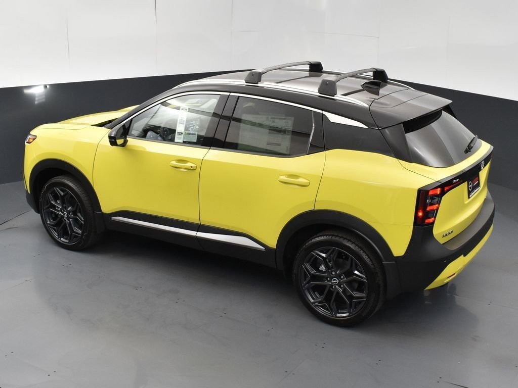 New 2025 Nissan Kicks SR image 48