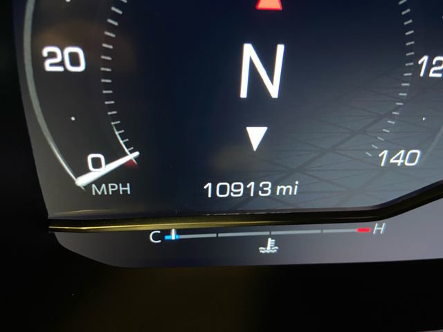 Used 2024 GMC Yukon SLT image 18