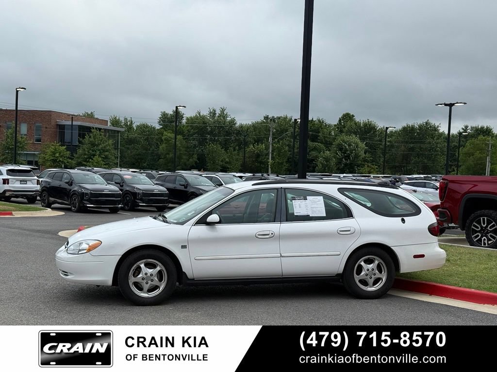 Used 2000 Ford Taurus SE FWD image 4