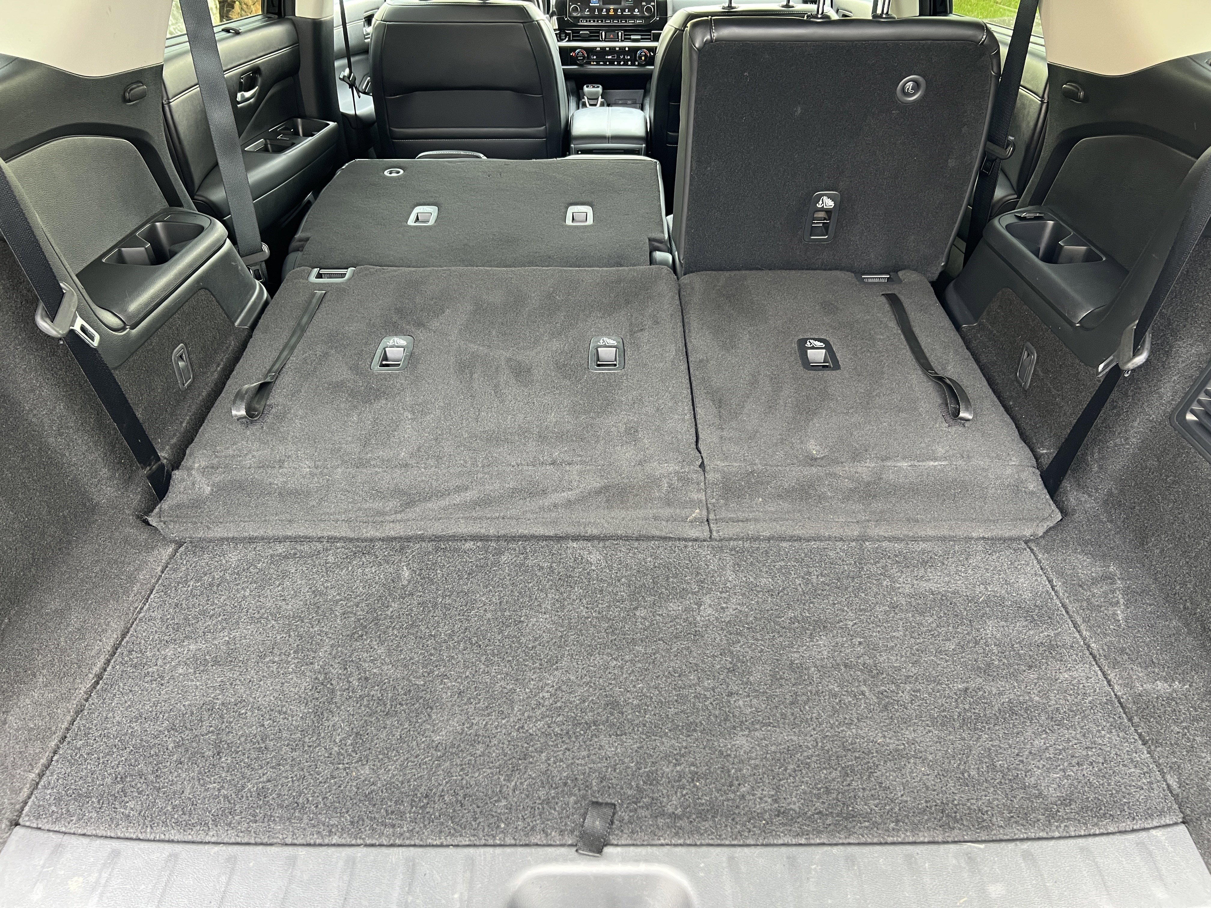 Used 2025 Nissan Pathfinder SL AWD/4WD image 21