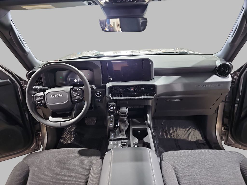 Used 2025 Toyota Land Cruiser 1958 image 11
