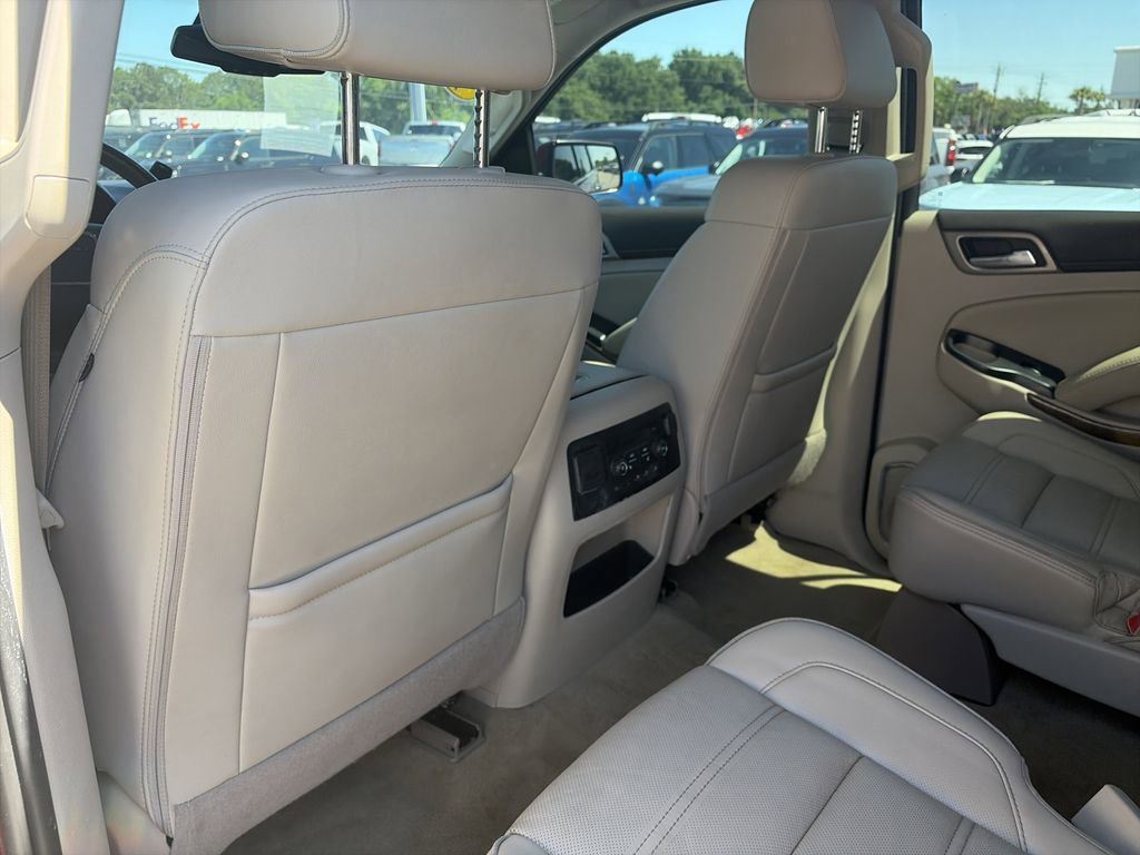 Used 2017 GMC Yukon Denali w/ Open Road Package RWD image 28