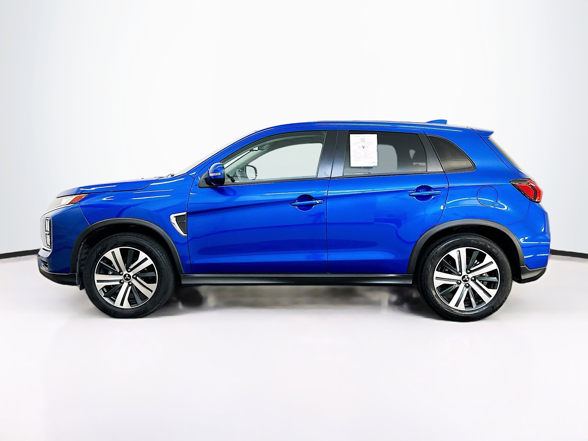 Used 2024 Mitsubishi Outlander Sport SE image 4