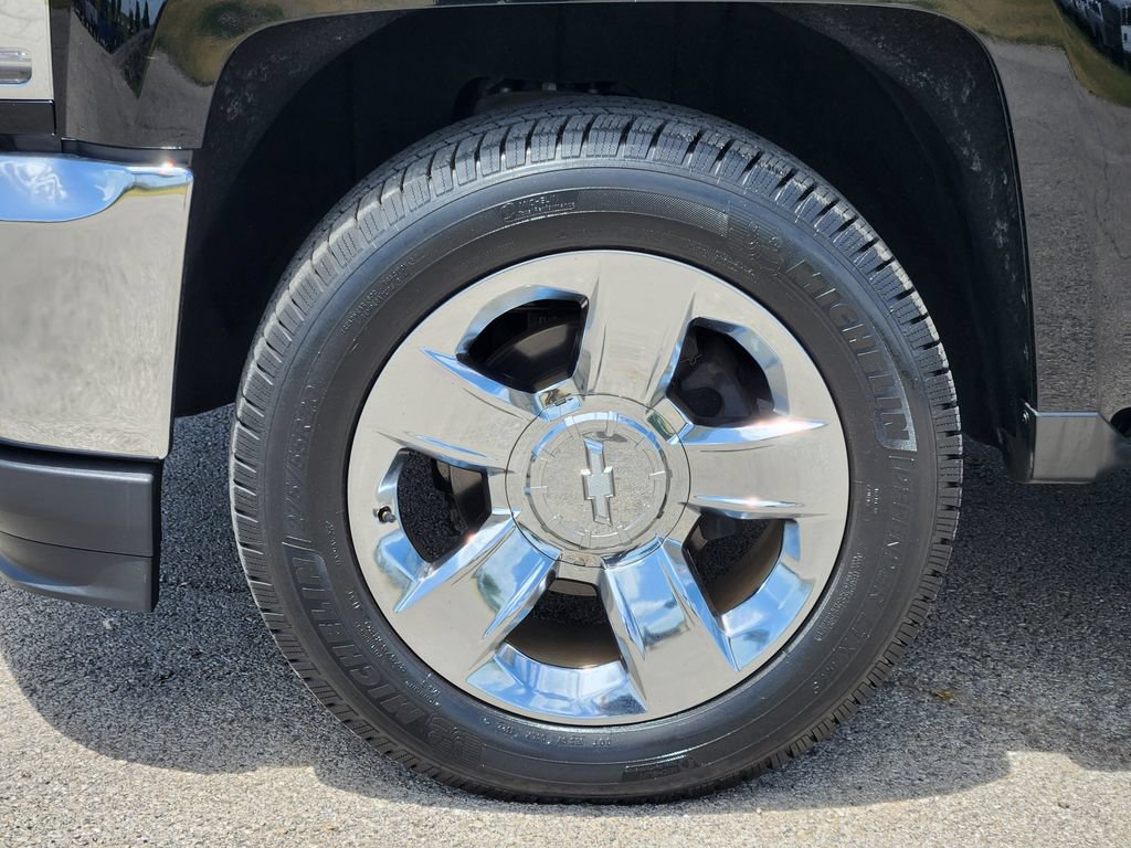 Used 2016 Chevrolet Silverado 1500 LTZ w/ LTZ Plus Package AWD/4WD image 10