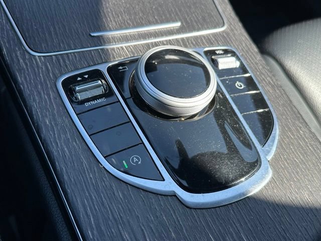Used 2019 Mercedes-Benz C 300 4MATIC Sedan image 22