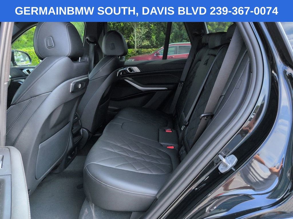 Certified 2024 BMW X5 xDrive40i w/ M Sport Package AWD/4WD image 15