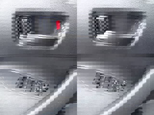 Used 2023 Toyota Corolla LE image 14