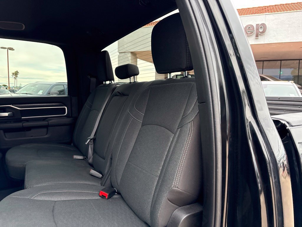 Used 2025 RAM 2500 Big Horn AWD/4WD image 18