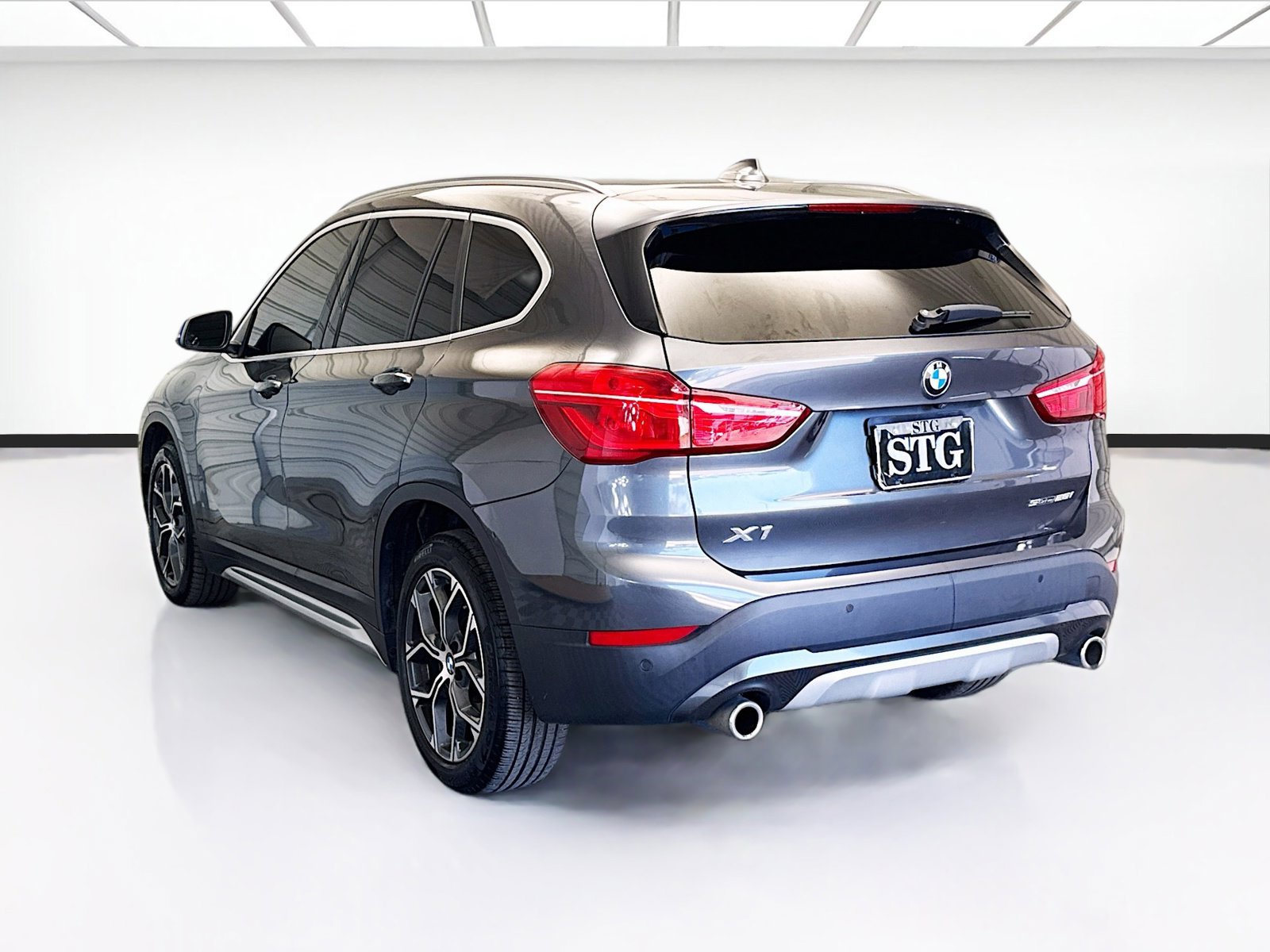 Used 2022 BMW X1 sDrive28i w/ Convenience Package image 6