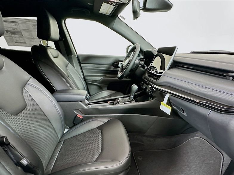 New 2026 Jeep Compass Latitude image 21