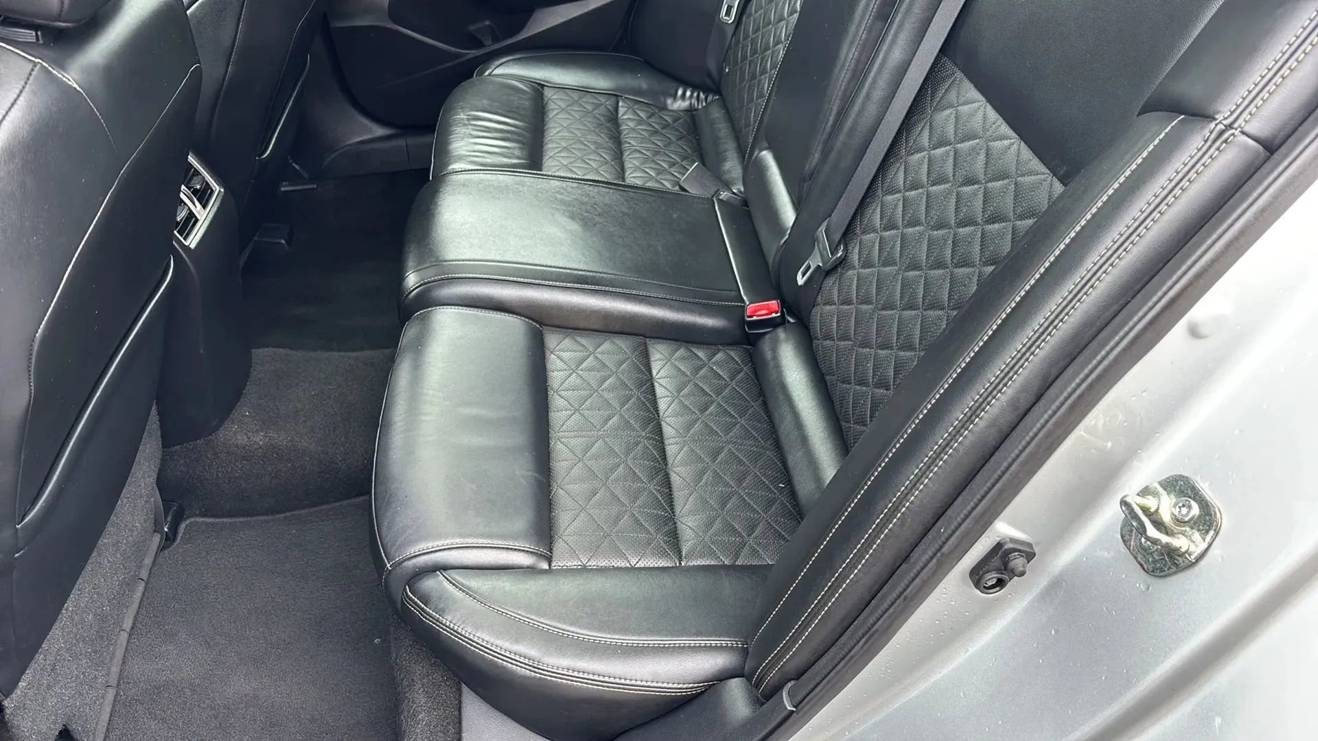 Used 2017 Nissan Maxima Platinum image 35