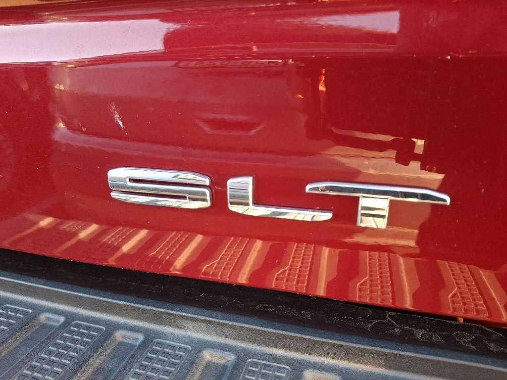Used 2020 GMC Sierra 1500 SLT w/ SLT Premium Plus Package AWD/4WD image 10