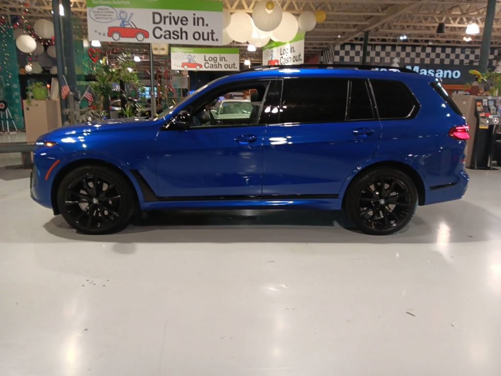 Certified 2026 BMW X7 M60i AWD/4WD image 18