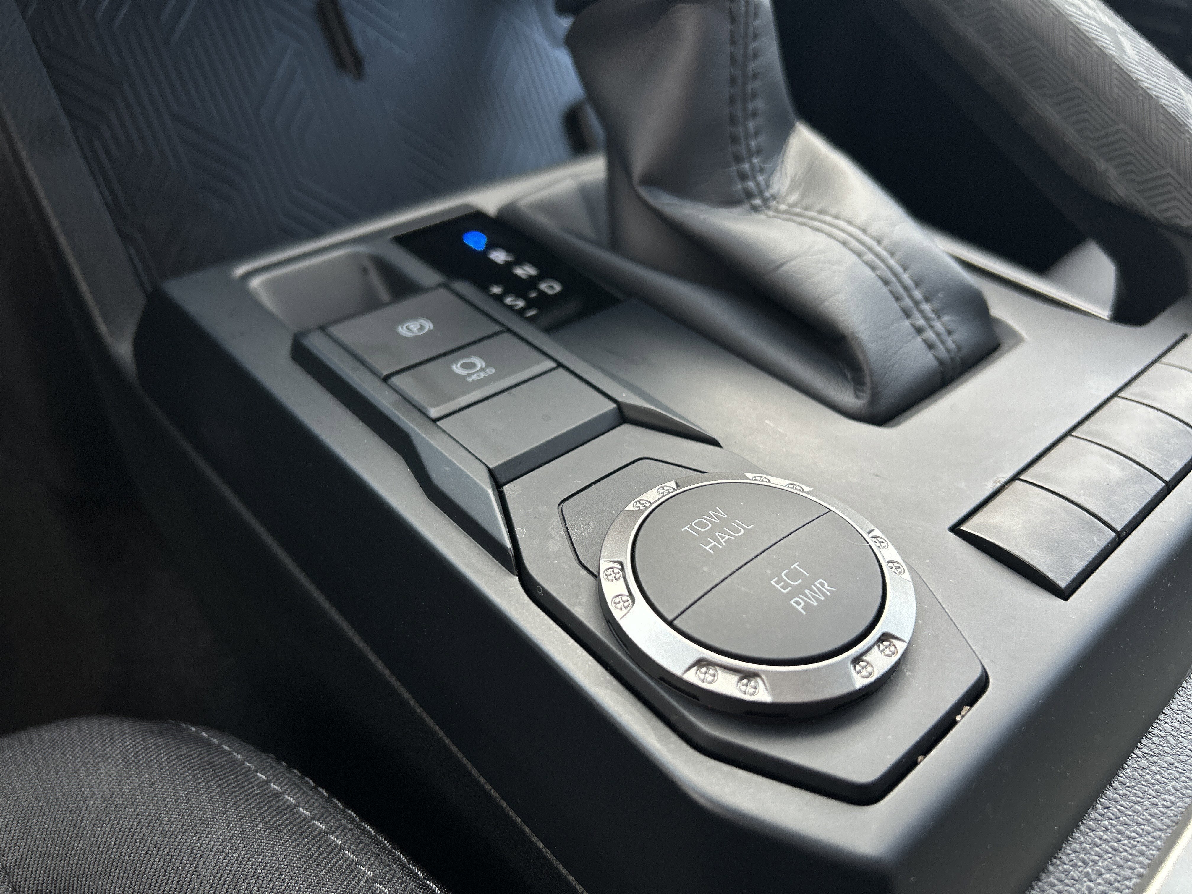 Used 2025 Toyota Tacoma SR5 image 28