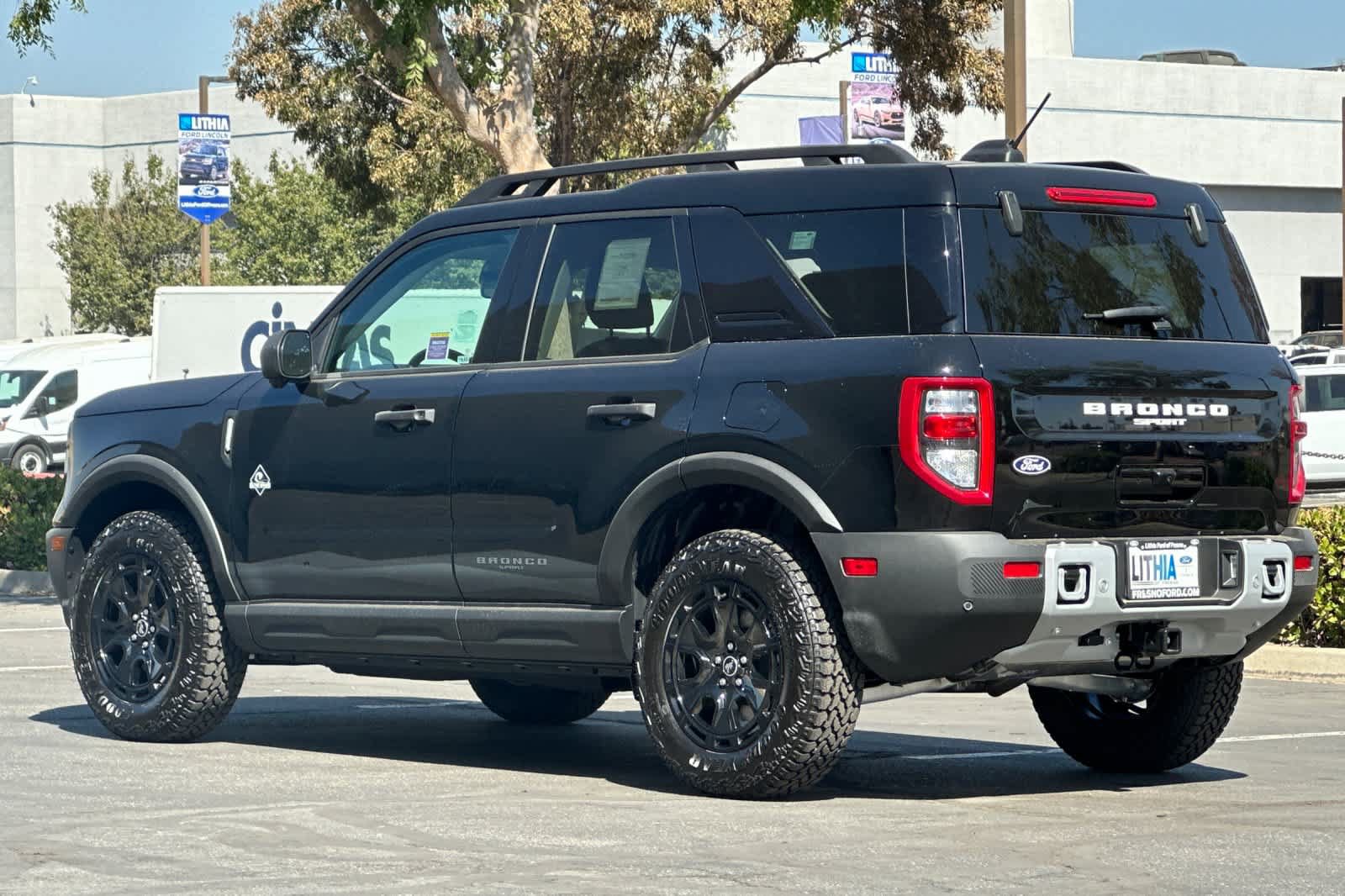 New 2026 Ford Bronco Sport Outer Banks w/ Sasquatch Outer Banks Package AWD/4WD image 6