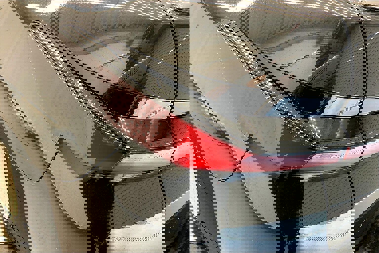 Certified 2024 BMW 750e xDrive w/ Executive Package AWD/4WD image 25