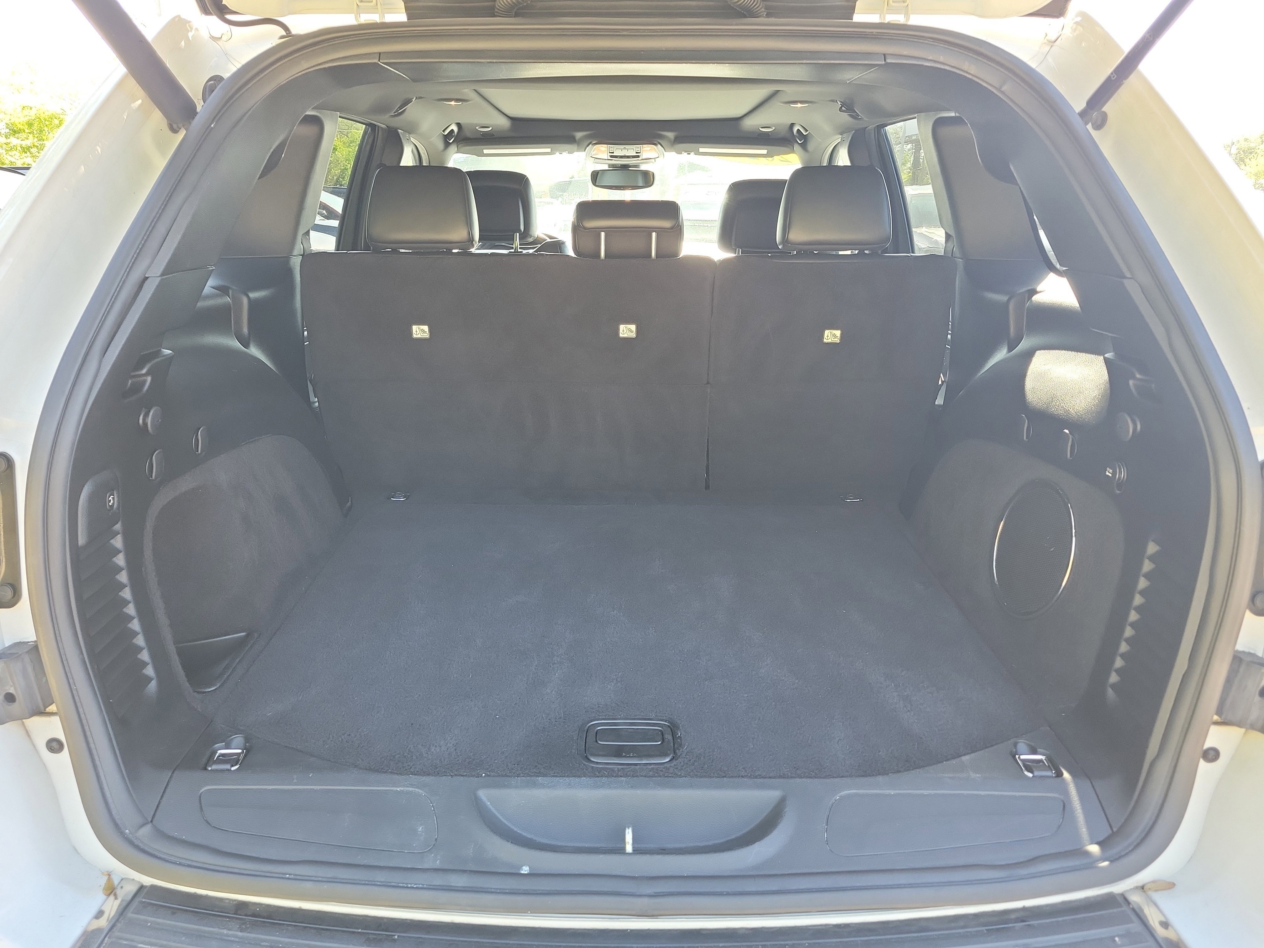 Used 2020 Jeep Grand Cherokee Limited w/ Luxury Group II image 14