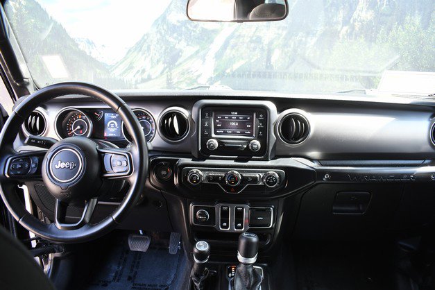 Used 2019 Jeep Wrangler Sport image 18